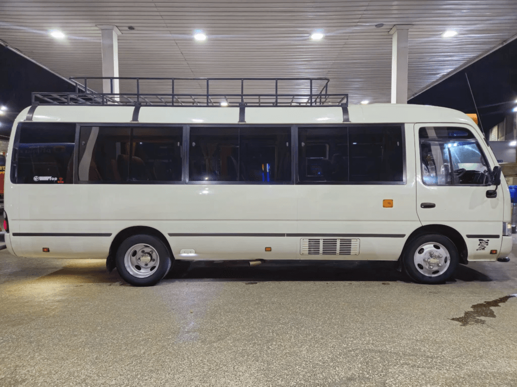 Rental Vehicle – Rosa Van gallery image 4